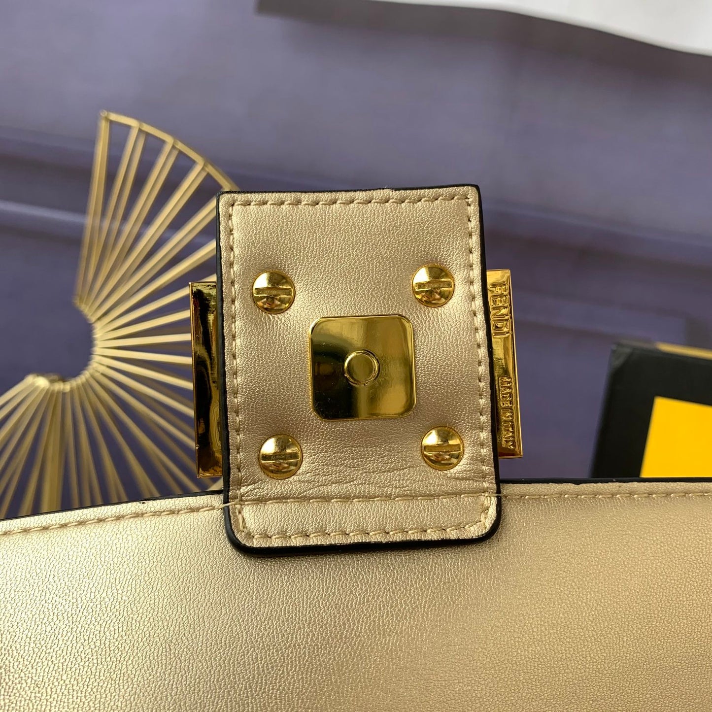 Fendi Baguette Mini Leather Crossbody Bag 19cm