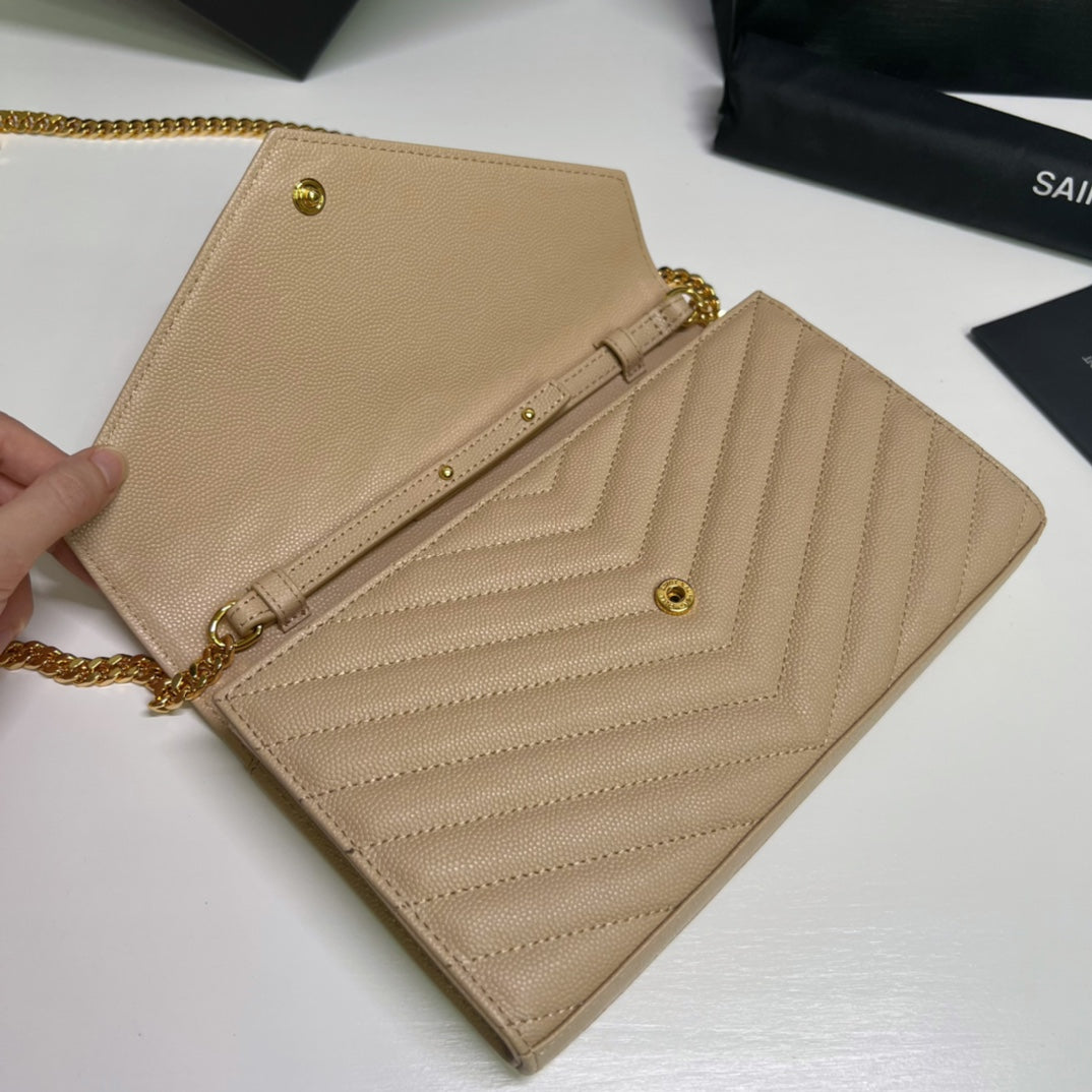 Ysl Saint Laurent Woc Cassandre Wallet on Chain
