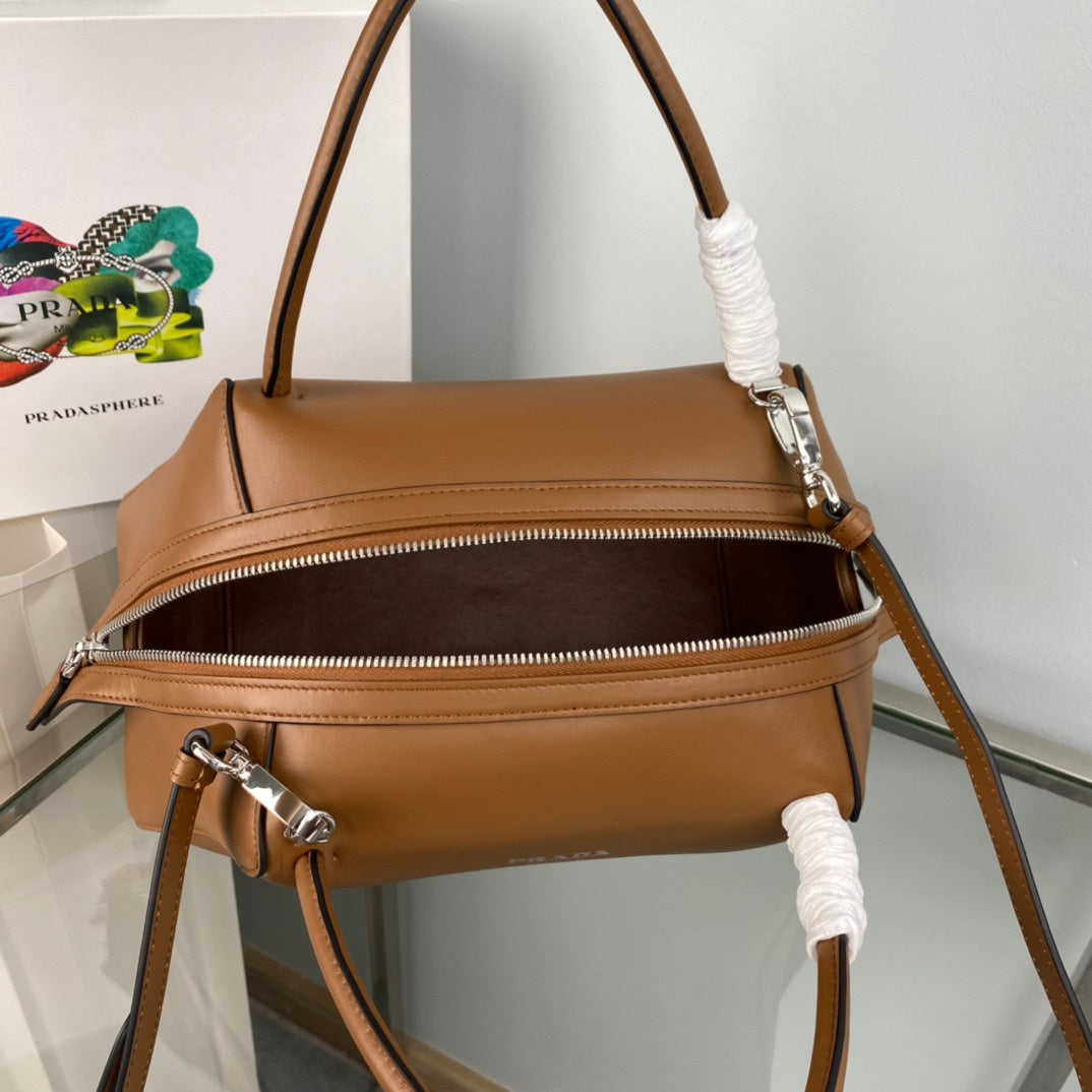 Prada Supernova Tote Bag Brushed Leather 31cm