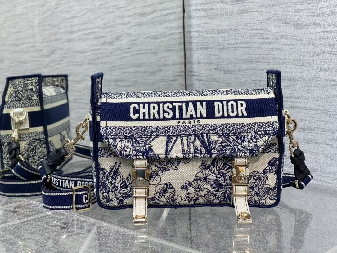 Dior Small Diorcamp Bag