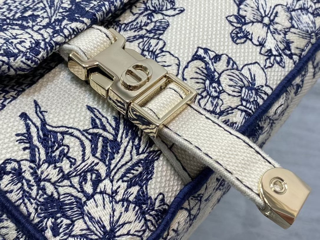 Dior Small Diorcamp Bag
