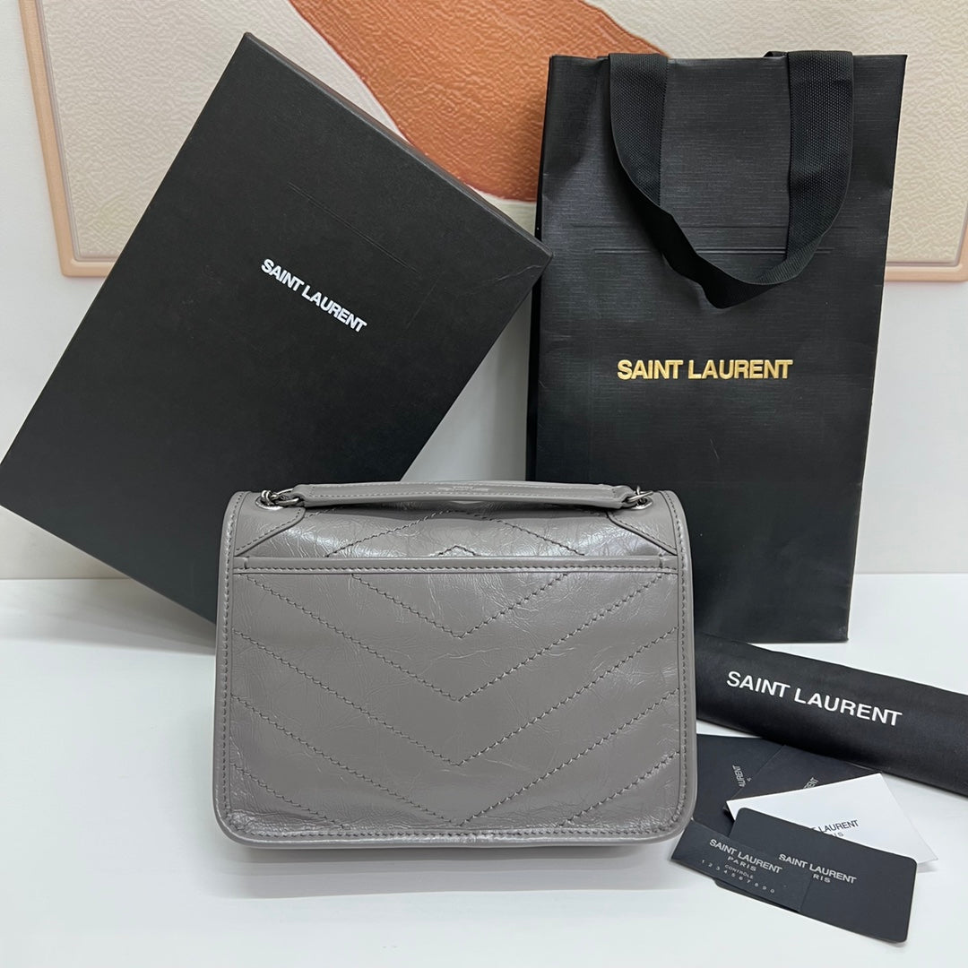 Ysl Saint Laurent Niki Bag Vintage Leather 21