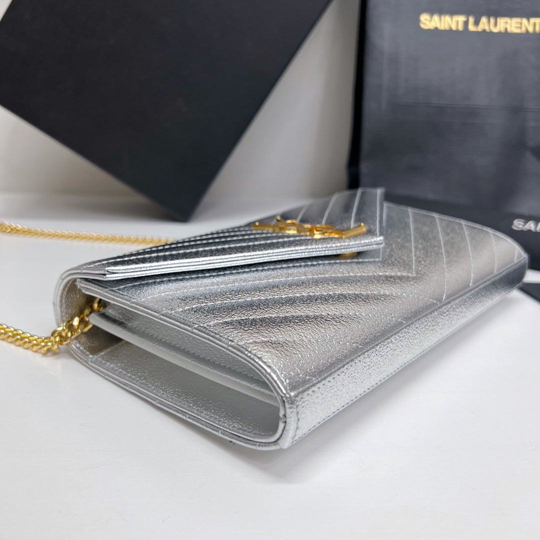 Ysl Saint Laurent Woc Cassandre Wallet on Chain