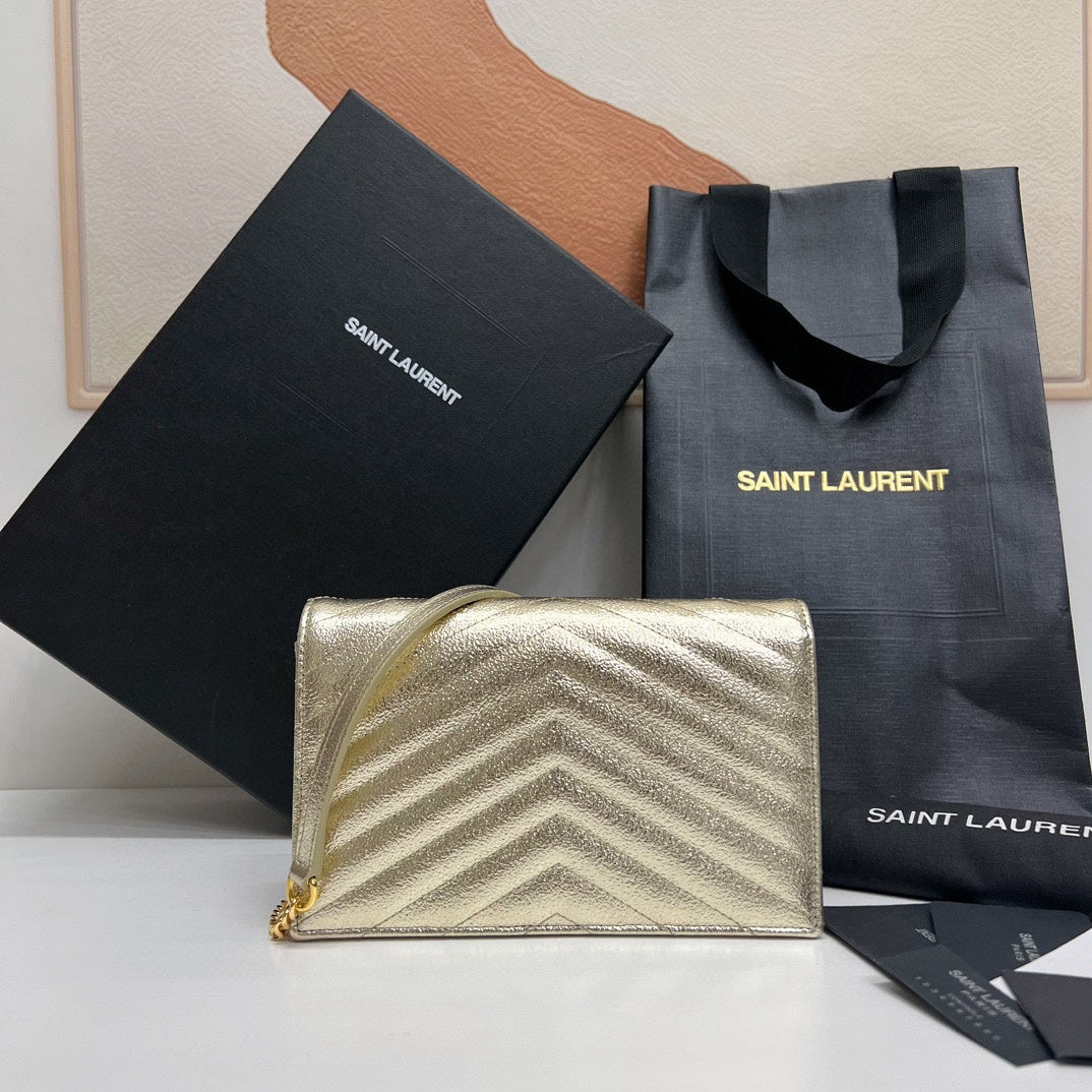 Ysl Saint Laurent Woc Cassandre Wallet on Chain