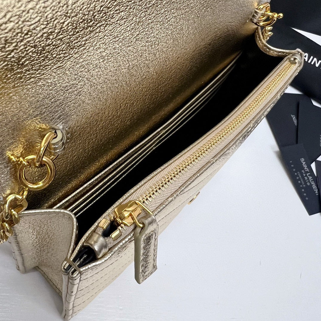 Ysl Saint Laurent Woc Cassandre Wallet on Chain