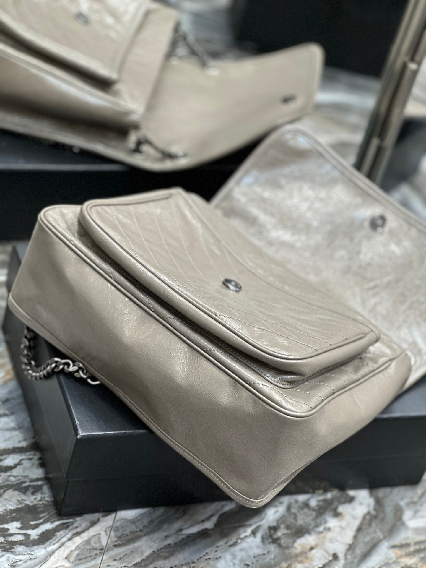 Ysl Saint Laurent Niki Bag Vintage Leather 32