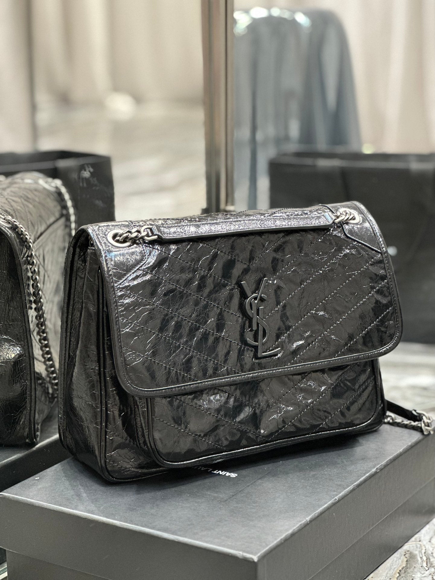 Ysl Saint Laurent Niki Bag Vintage Leather 32