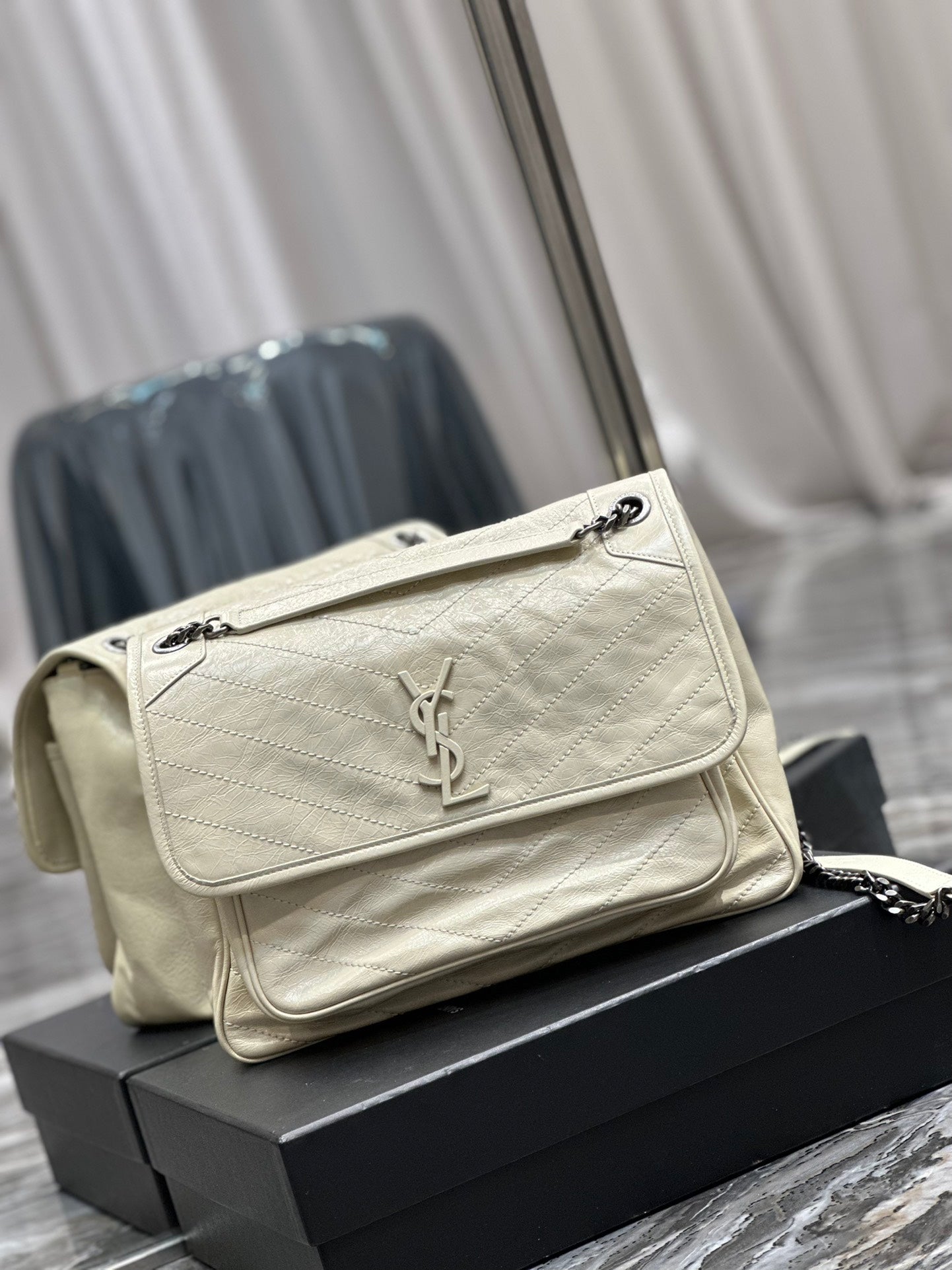 Ysl Saint Laurent Niki Bag Vintage Leather 32