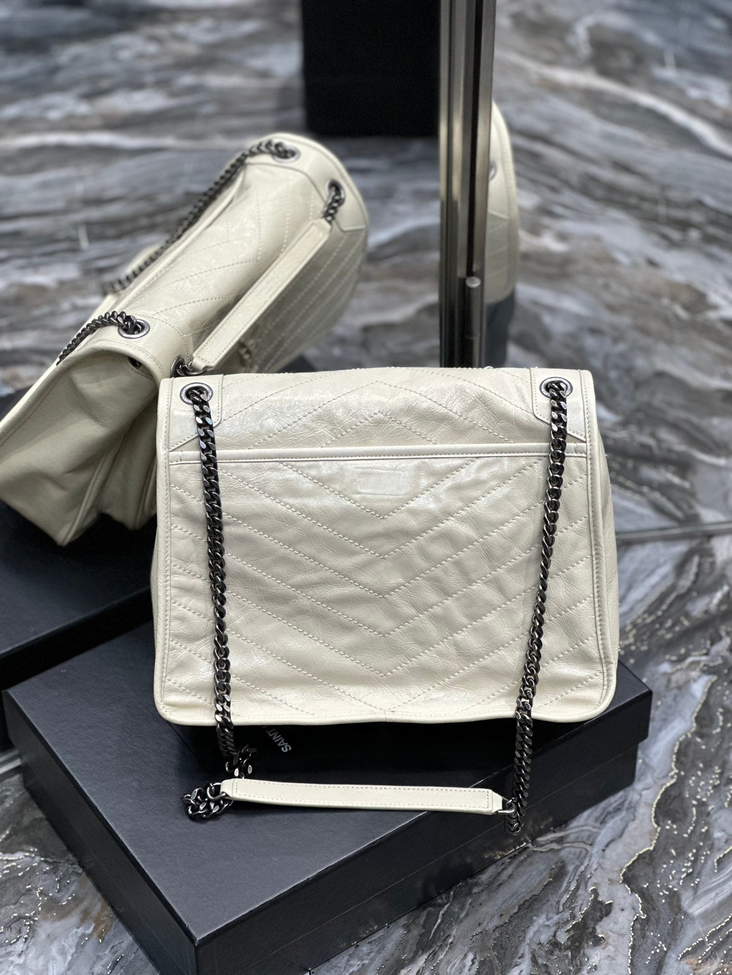 Ysl Saint Laurent Niki Bag Vintage Leather 32