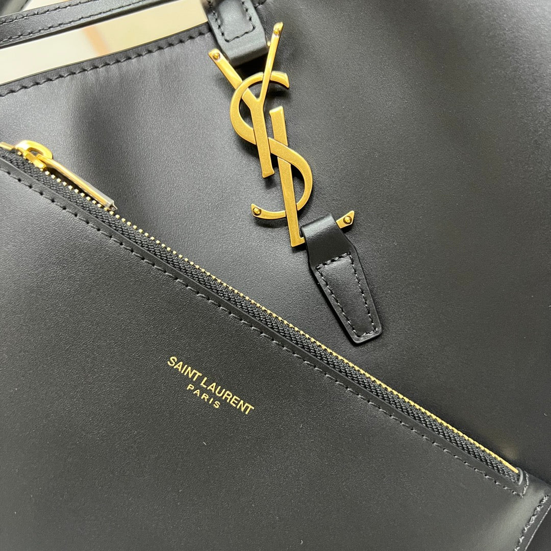 Ysl Saint Laurent LE 37 Bucket Bag