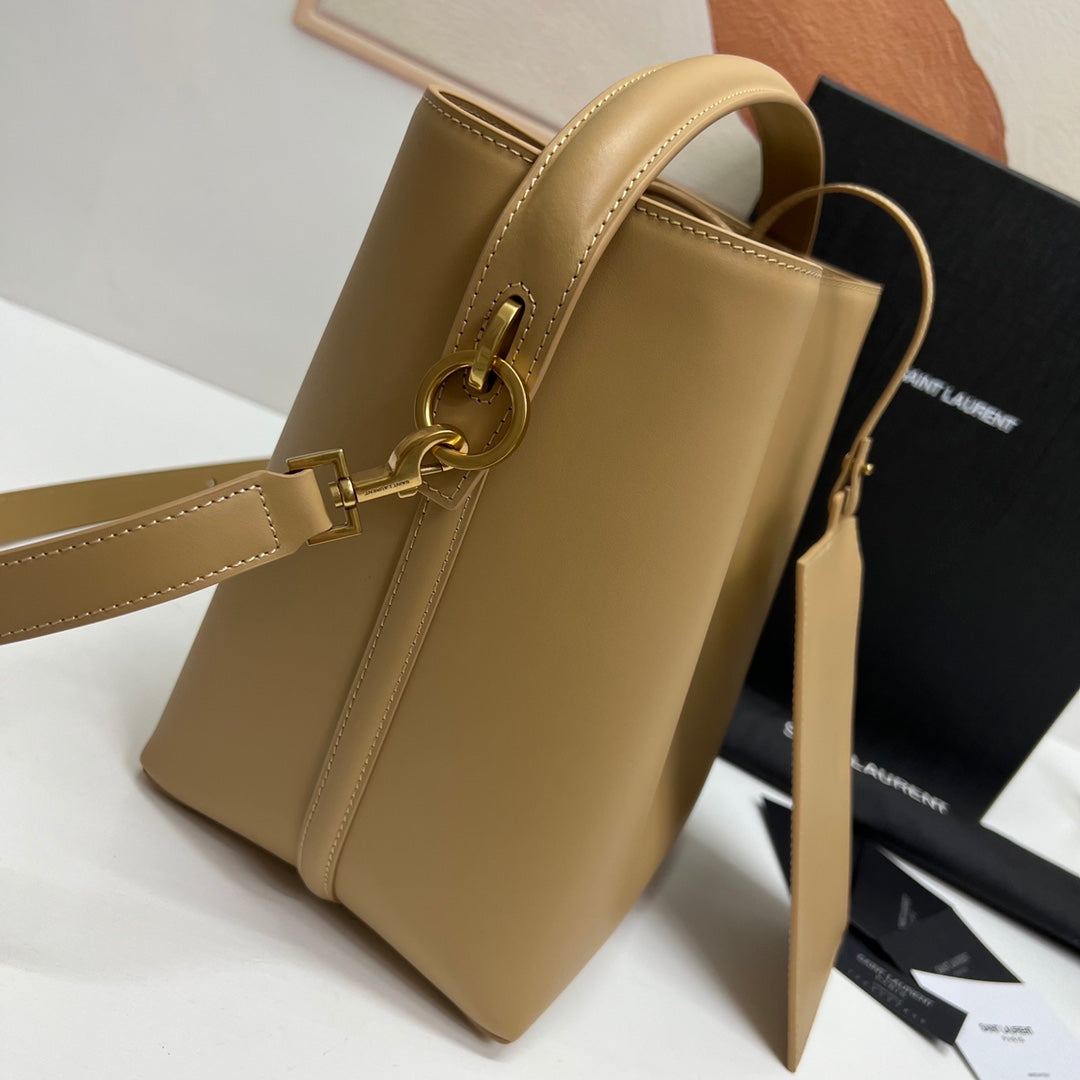 Ysl Saint Laurent LE 37 Bucket Bag