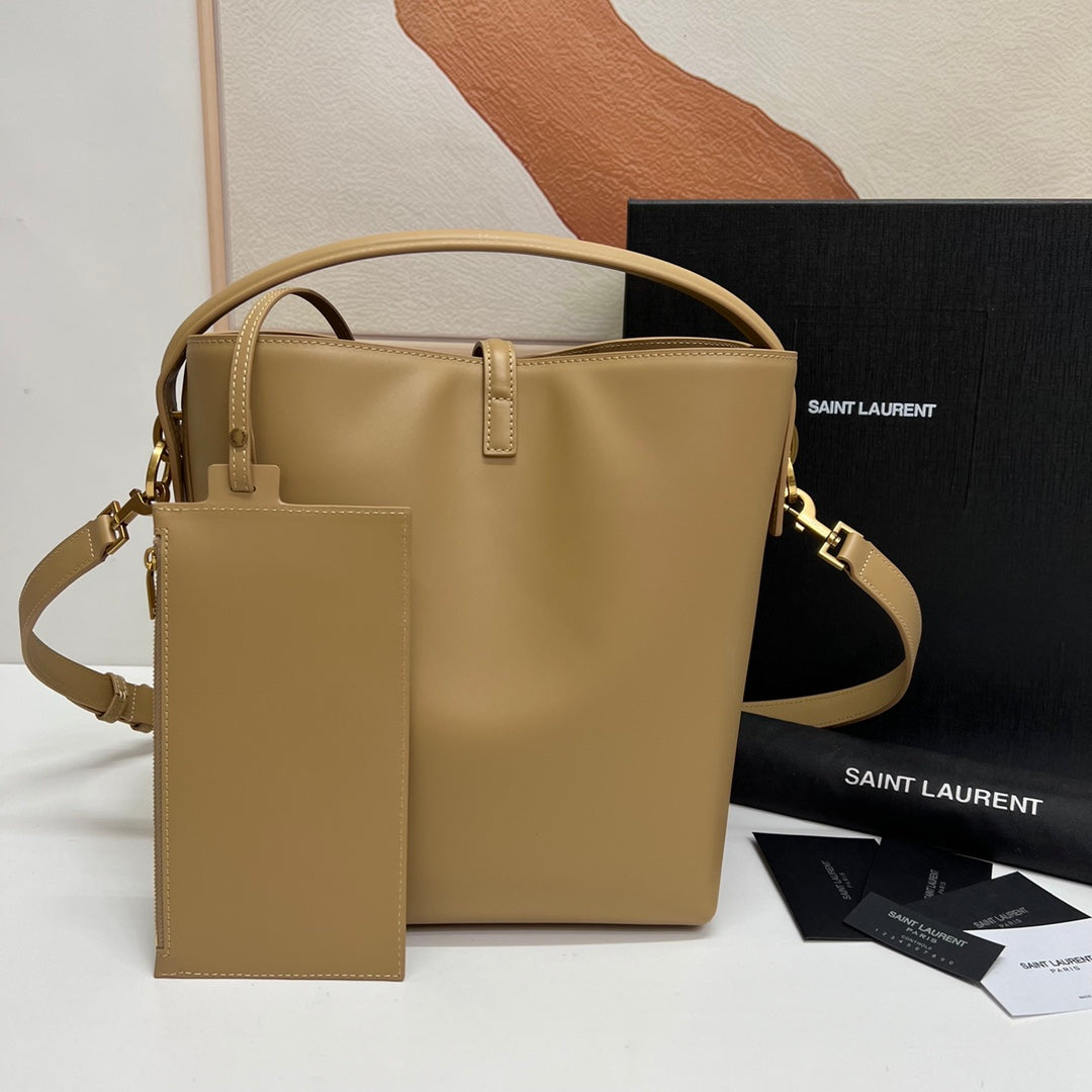 Ysl Saint Laurent LE 37 Bucket Bag