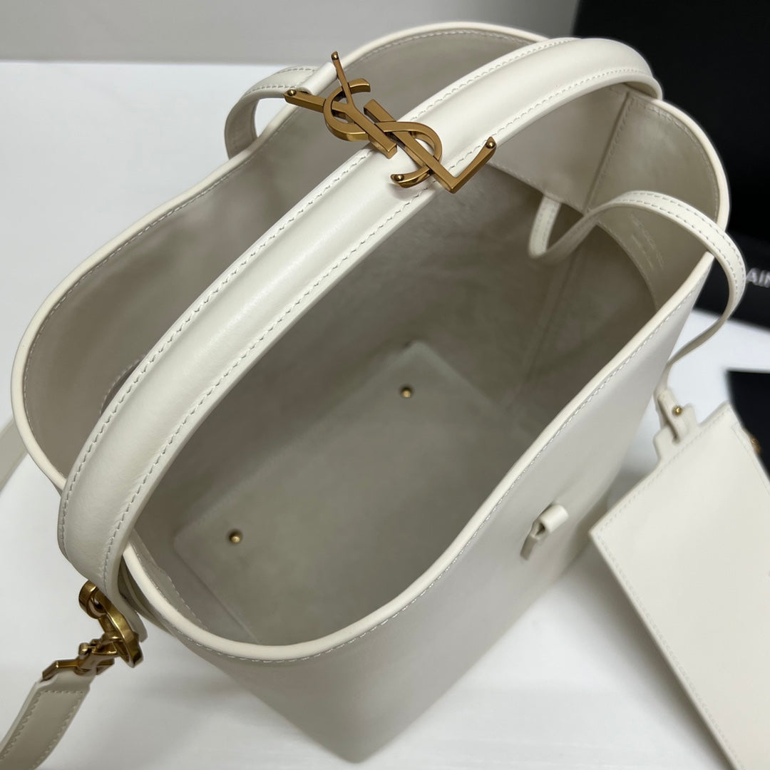 Ysl Saint Laurent LE 37 Bucket Bag