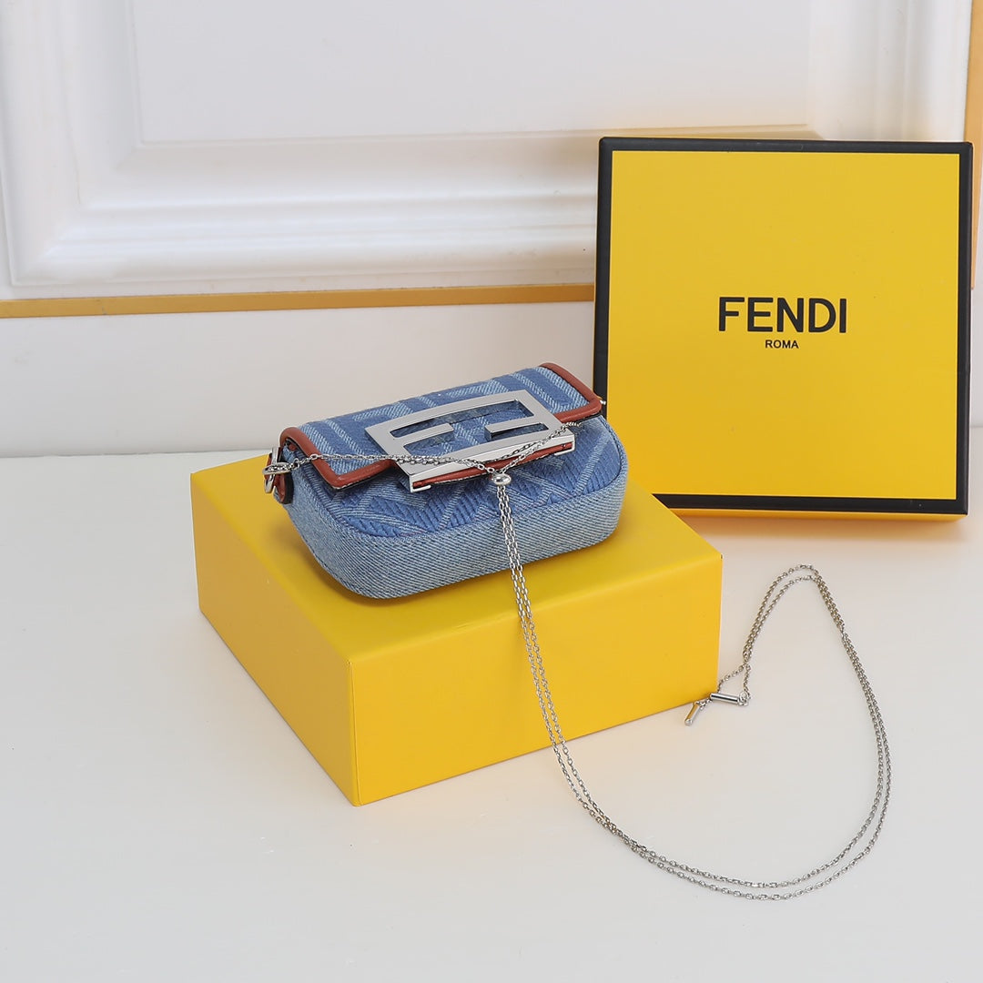 Fendi Baguette Nano Bag 11cm