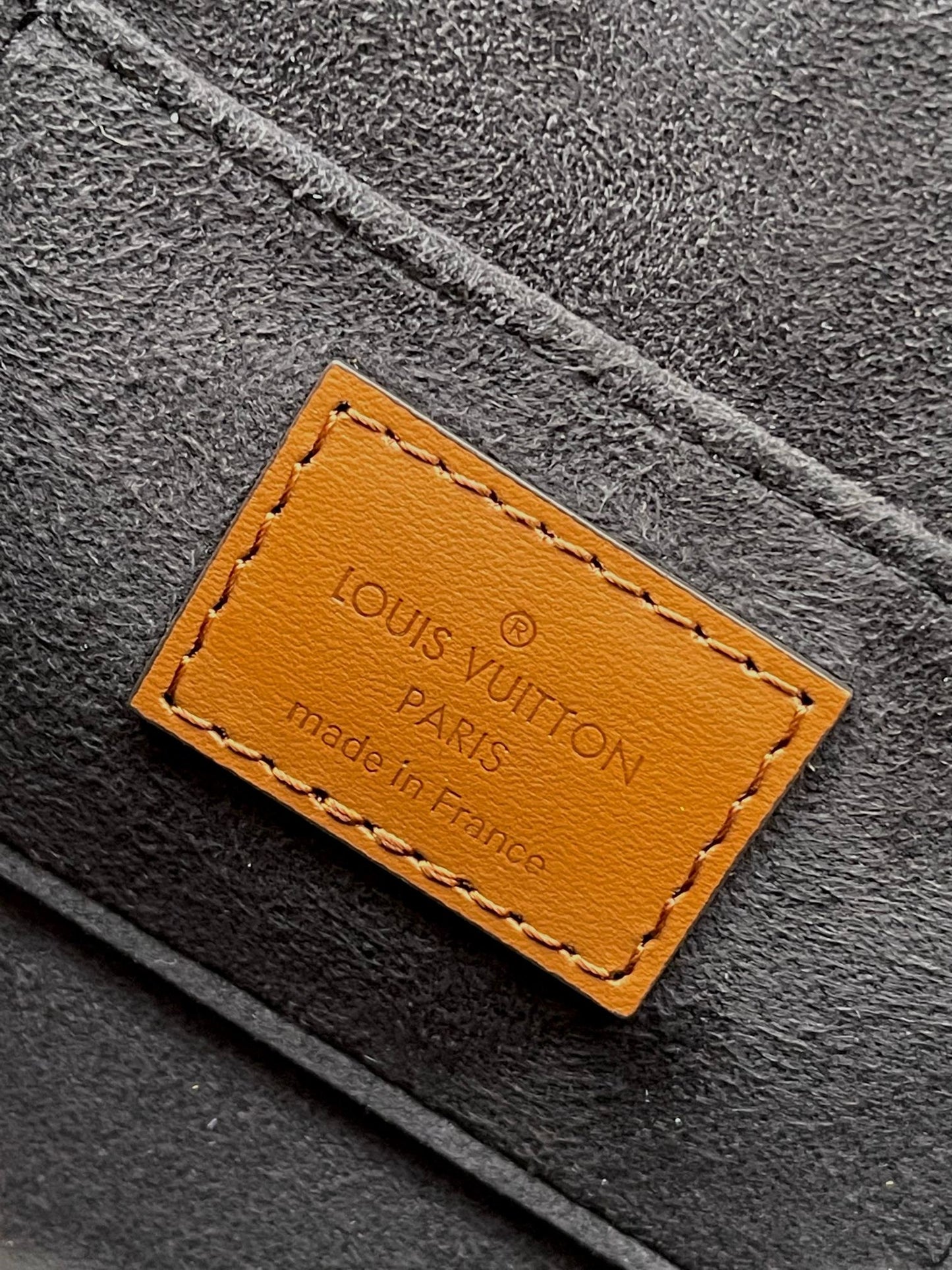 Lv Louis Vuitton Dauphine Lock Monogram Canvas