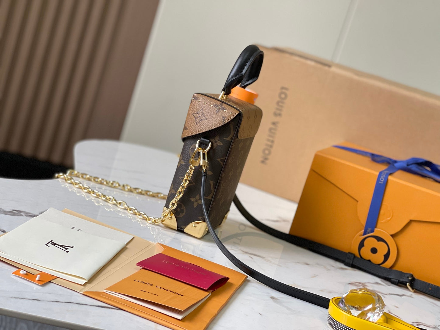 Lv Louis Vuitton Camera Box in Monogram Canvas