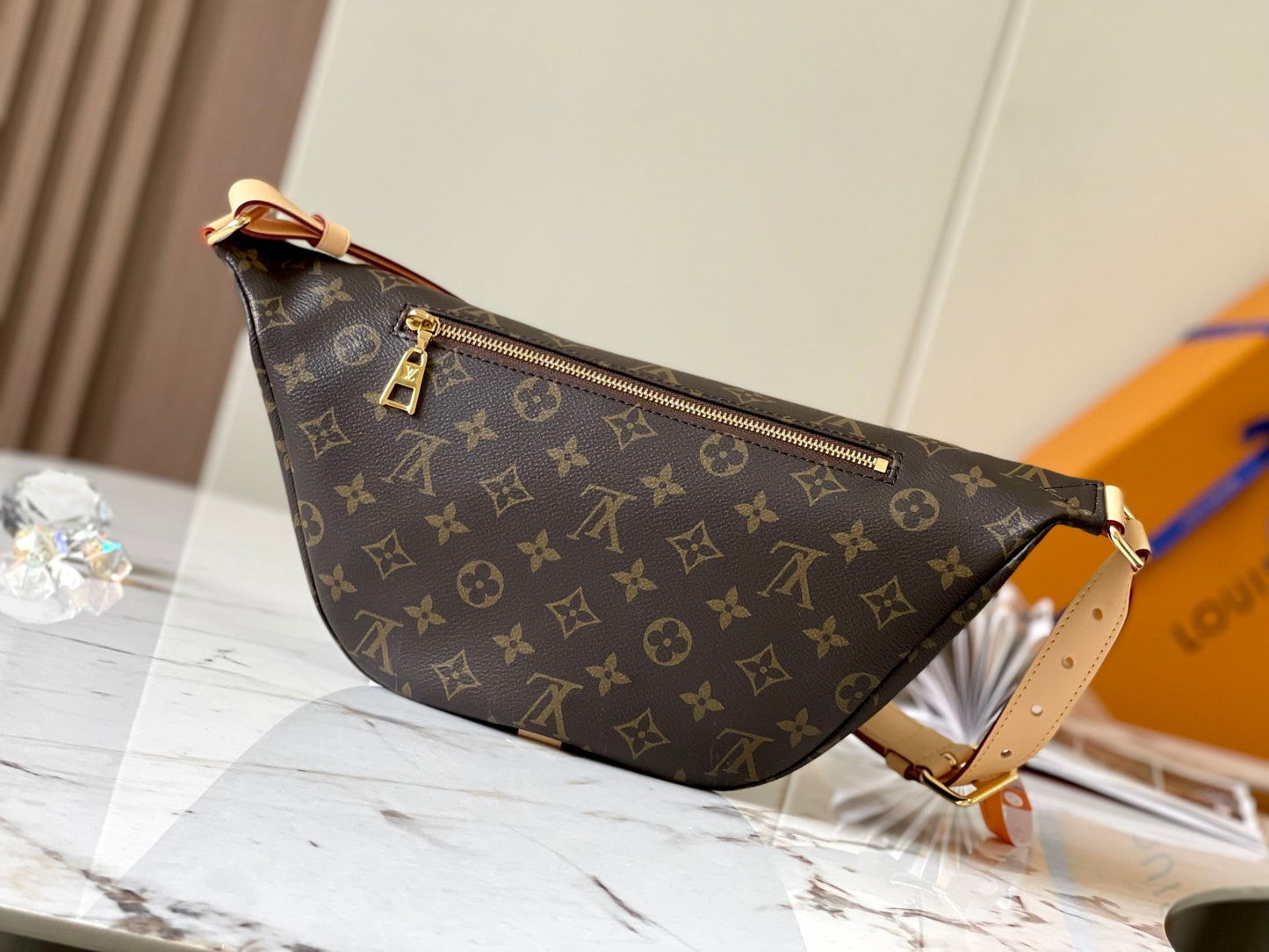 Lv Louis Vuitton Bumbag Noir in Monogram Canvas