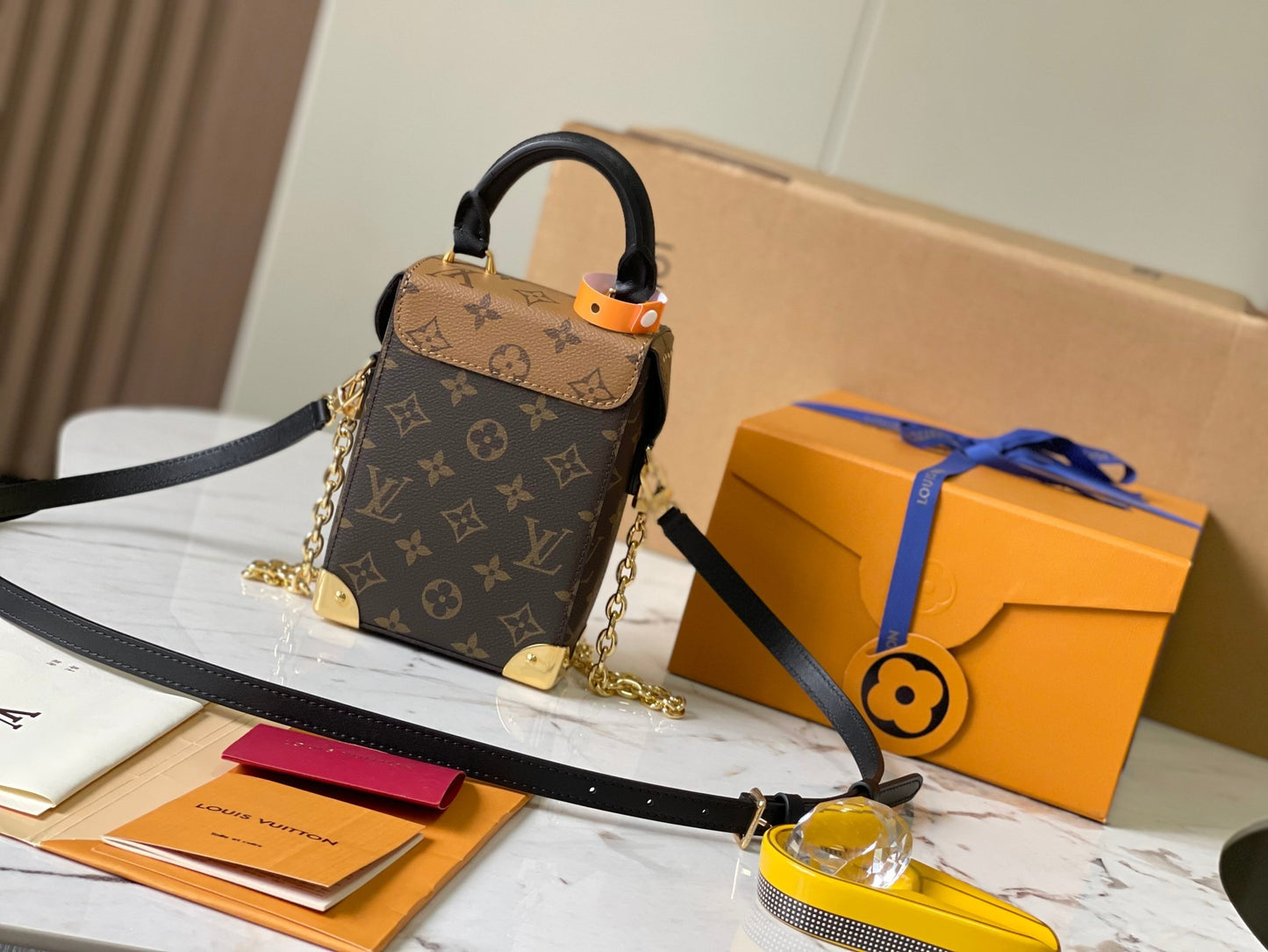 Lv Louis Vuitton Camera Box in Monogram Canvas