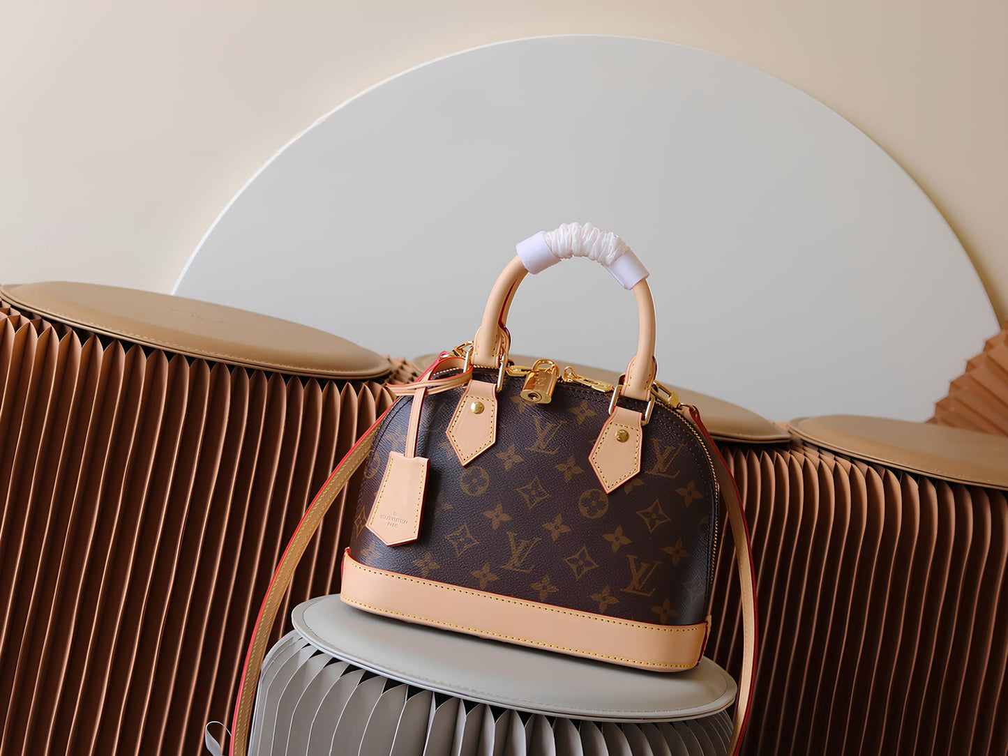 Louis Vuitton Alma
