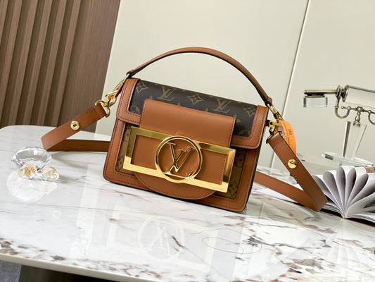 Lv Louis Vuitton Dauphine Lock Monogram Canvas